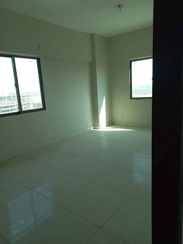 Sanober Twin Tower Brand New Flat 3 Bed DD West Open 6