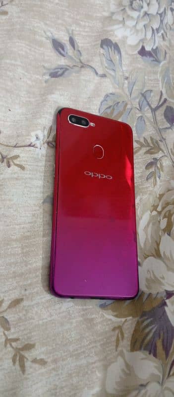 oppo f9 4/64 0