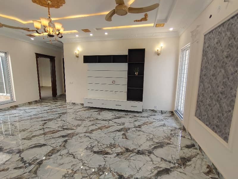 Brand New 1 Kanal House For Sale in Janiper Block Bahria Town Lahore 29