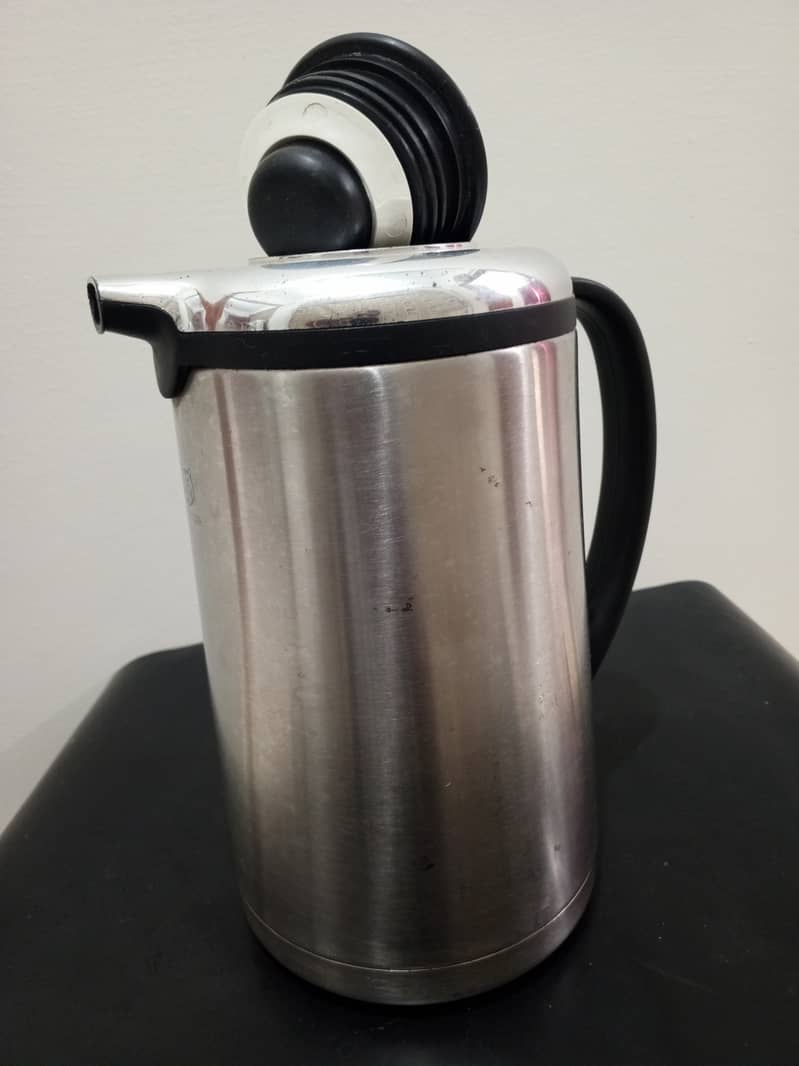 Thermos flask 0