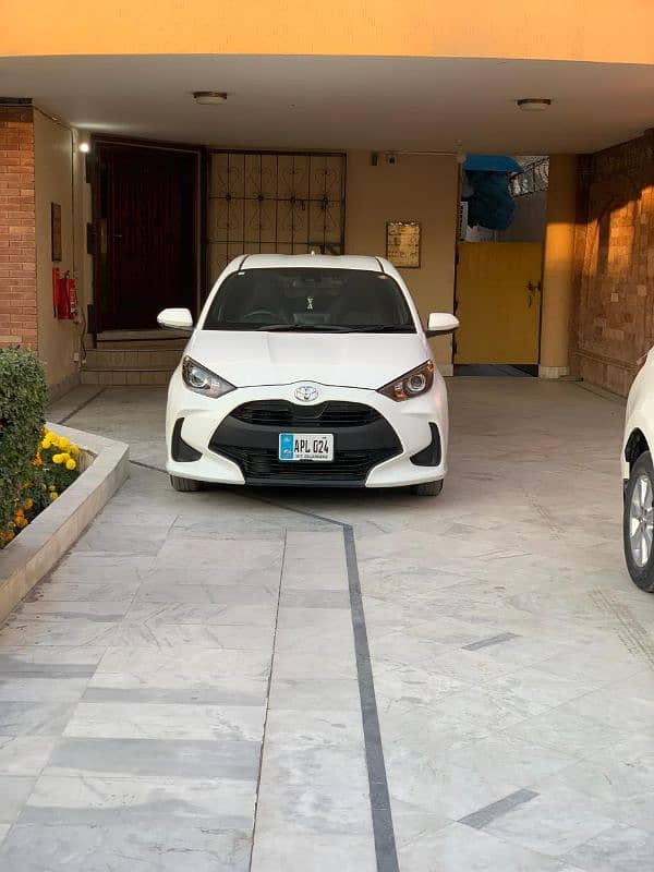 Toyota Yaris Hatchback X 2021 2