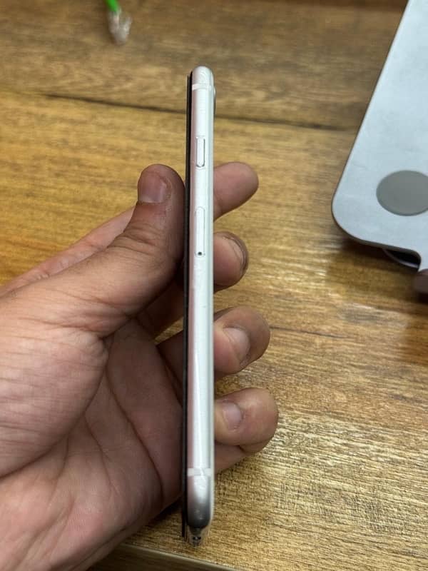 Iphone Se (2020) 128gb Dual Pta Approved 5