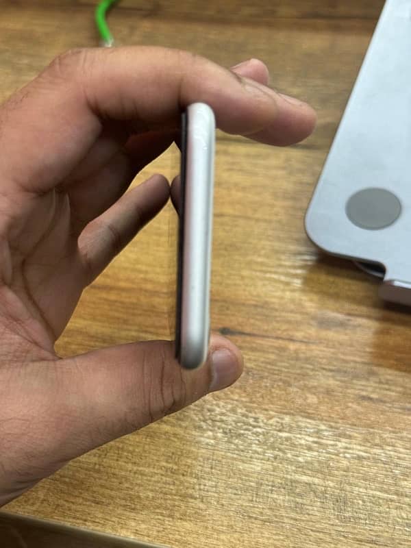 Iphone Se (2020) 128gb Dual Pta Approved 6