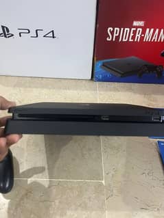 PS4 slim sealed