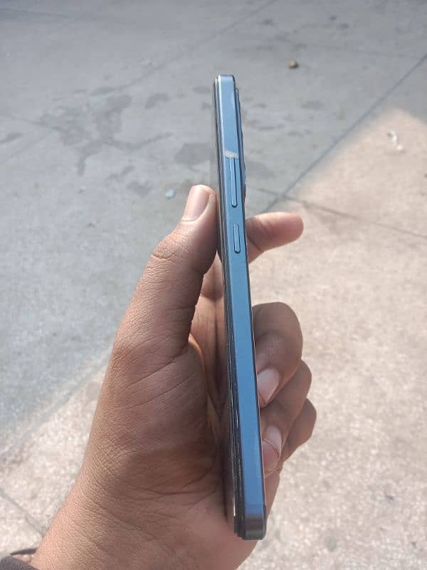 Vivo v27e No: 03088318966 4