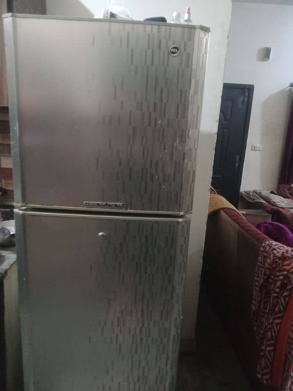 Pel refrigerator 0