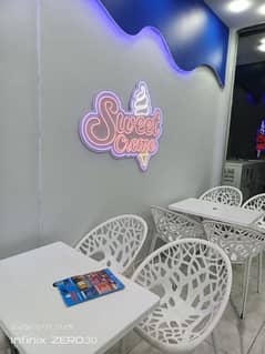 ice cream restaurant