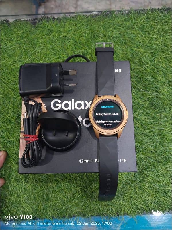 Samsung Galaxy Watch with complete box 42MM 0