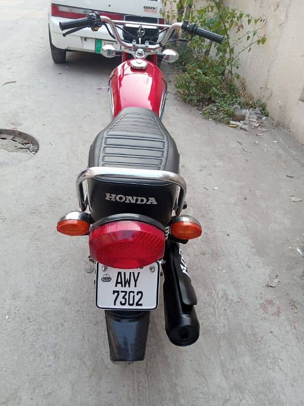 2022 Model Honda 125 3