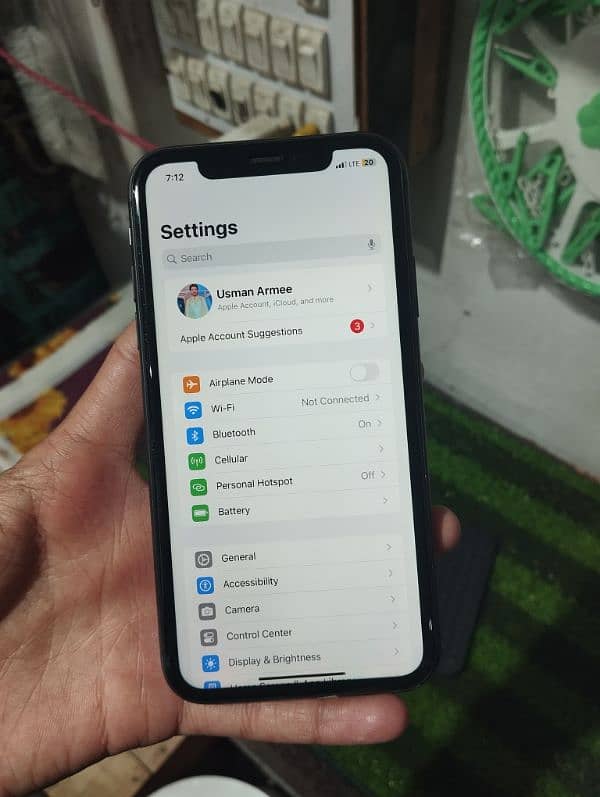 iphone 11 fectery unlocked all sim working 6