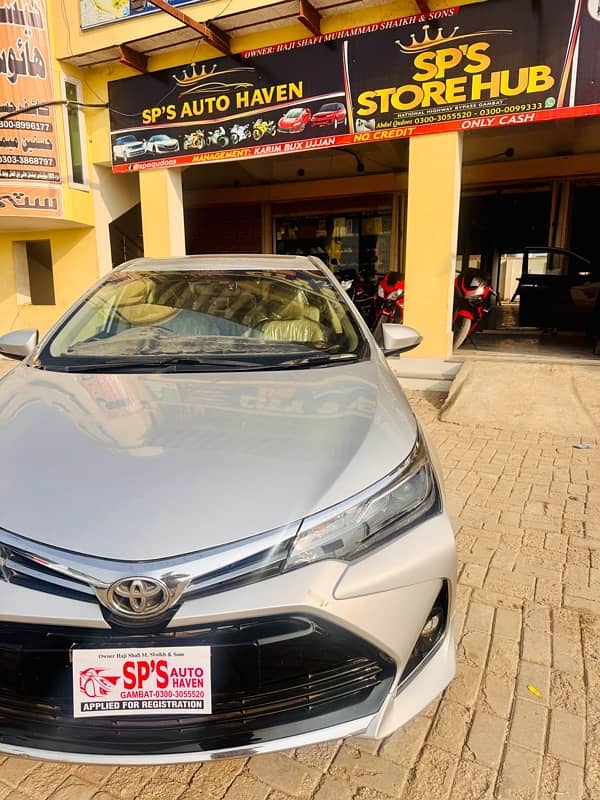 Toyota Altis Grande 2017 4