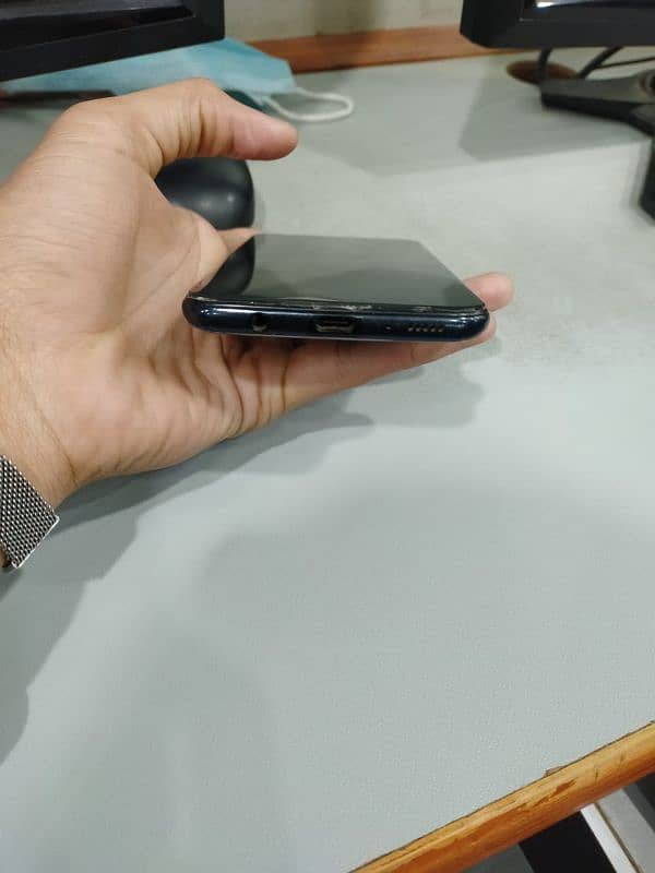 Samsung galaxy a30s 3