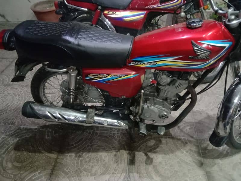 Honda 125 bilkul saf para Howa hai. 0302.4404994 es number pa rbta kry 6