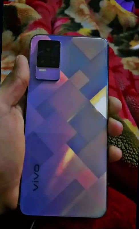 vivo v21e 8+I4/128 3