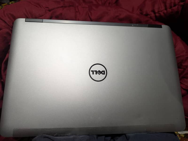 Dell latitude e6540 i5 4th generation 6