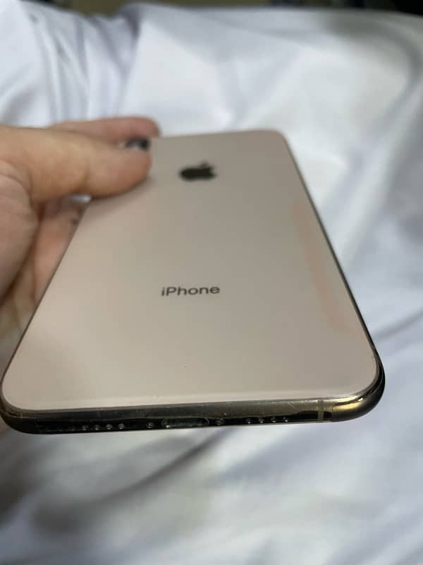 iphone xs max 3