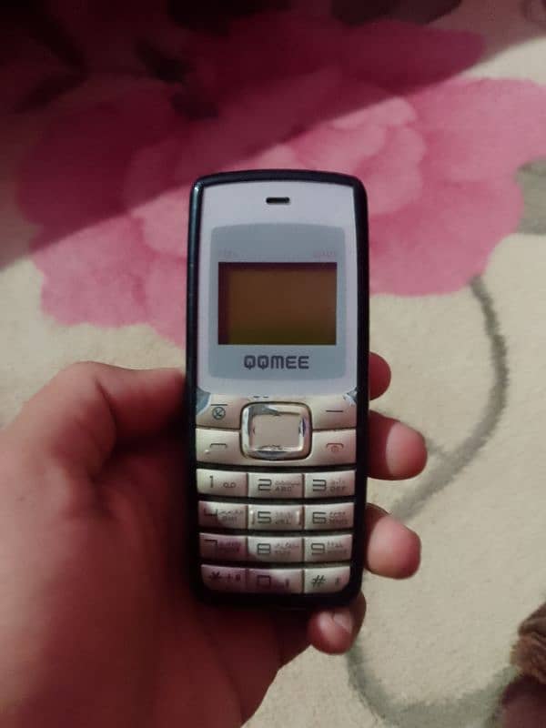 QQMEE keypad mobile 3