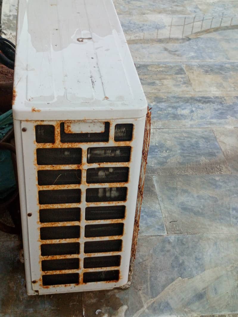 Haier Ac 1 ton for sale 4