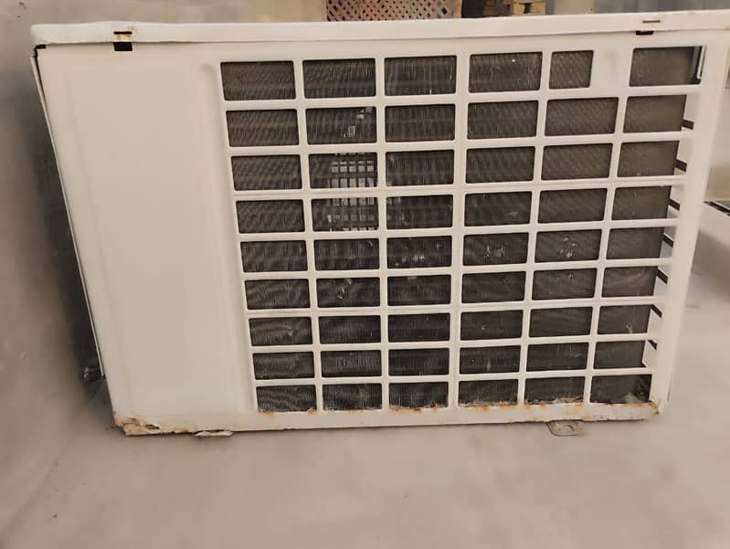 Haier 1 ton split AC 7