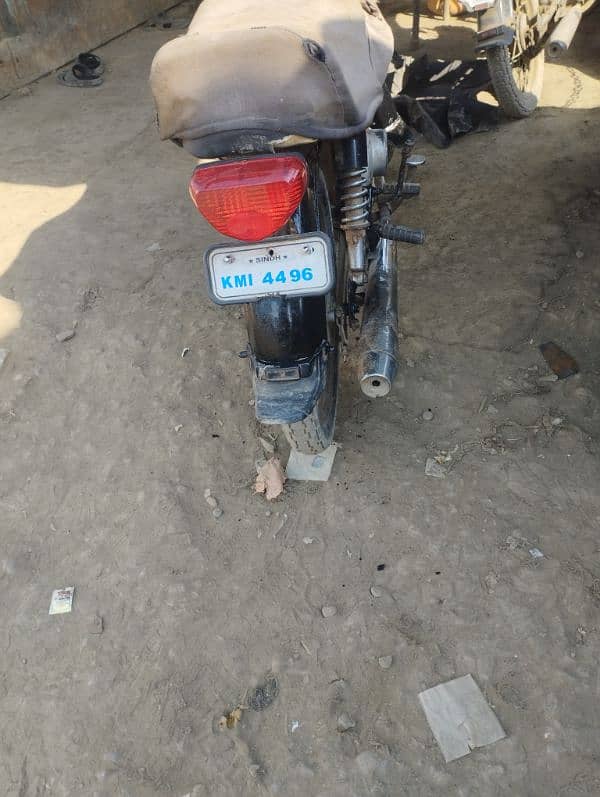 bilkul okay bike hai ₹1 ka kam bhi Nahin shield engine 2