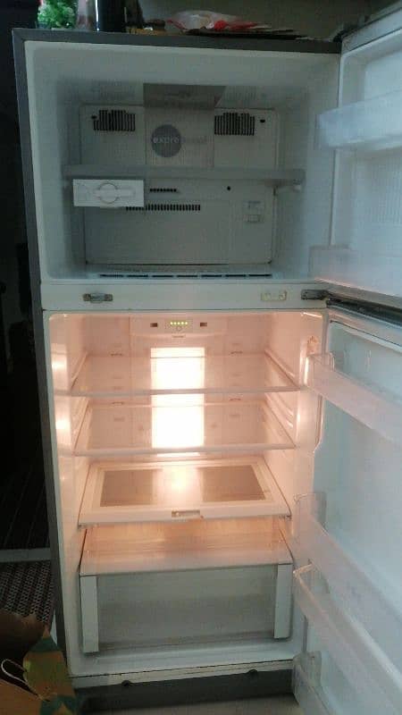 LG Refrigerator - Used 0