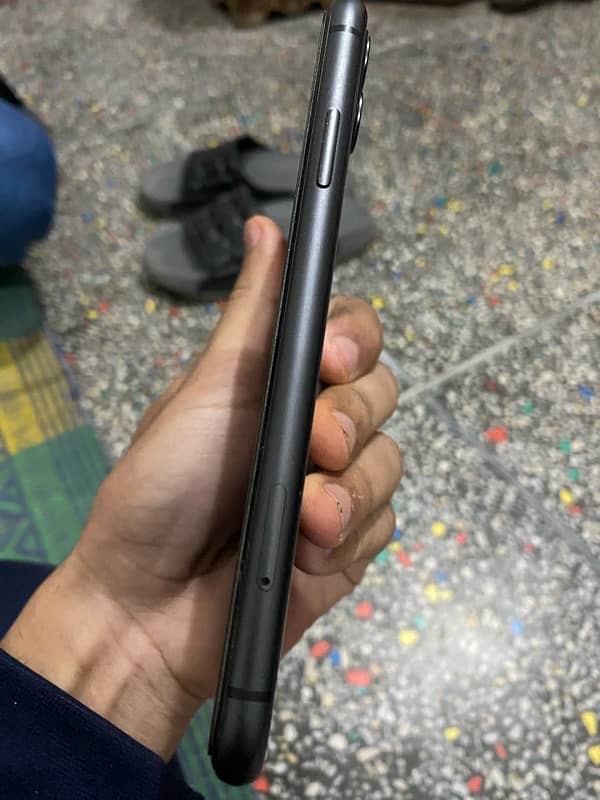 iPhone 11 non pta 3