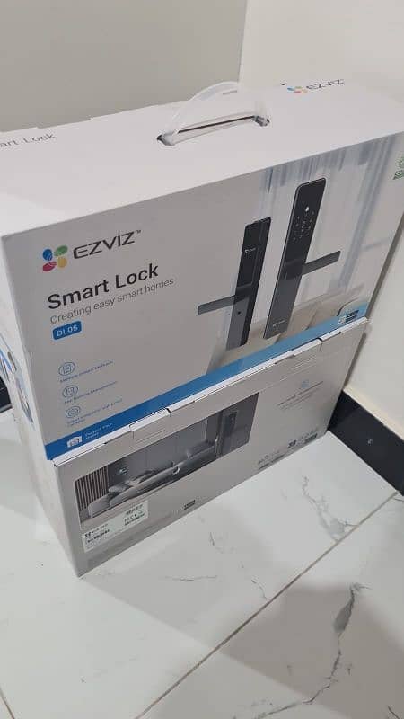 EZVIZ DL05 lock 0