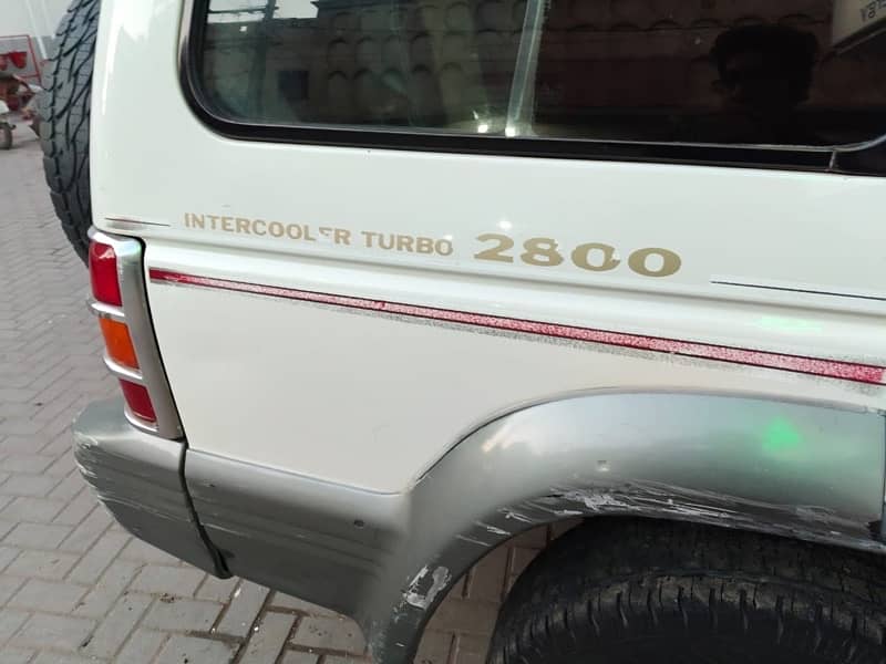 Mitsubishi Pajero 1997 4