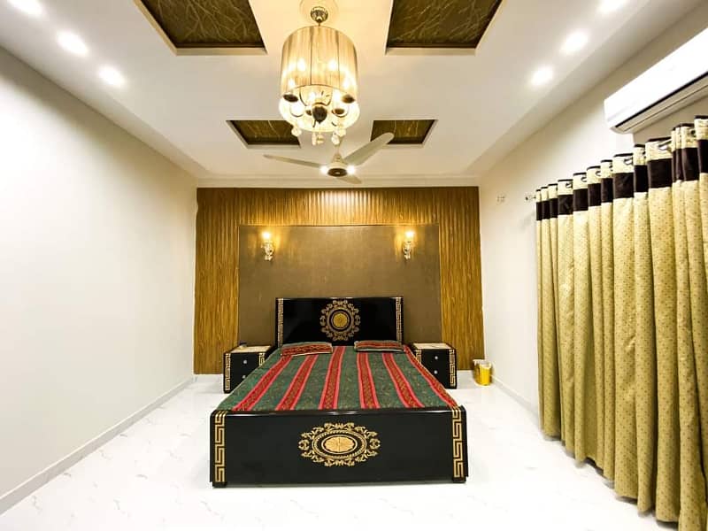 10 Marla Furnished House Available For Rent in Bahria Town Lahore 23