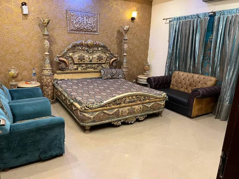 10 Marla Furnished House Available For Rent in Bahria Town Lahore 24