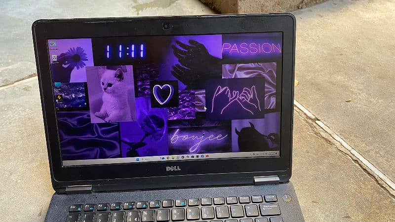 DELL LAPTOP LATITUDE E7270 6