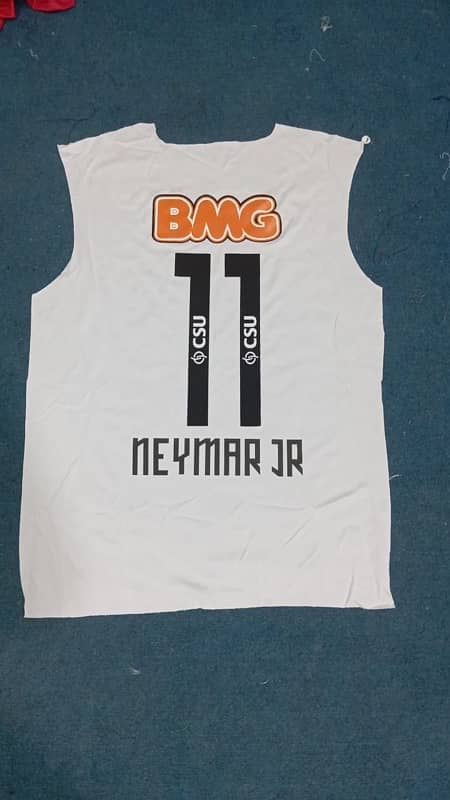 Santos 2011/12 Neymar Jersey White Medium Size 3