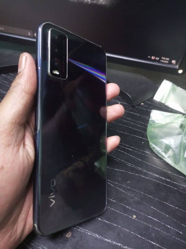 Vivo V20 1