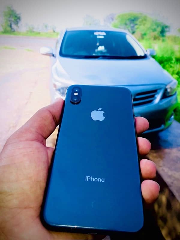 Iphone XS PTA Official 0