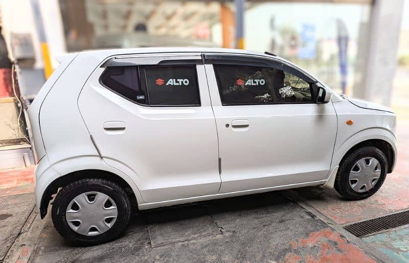 Suzuki Alto VXL AGS 2021 3