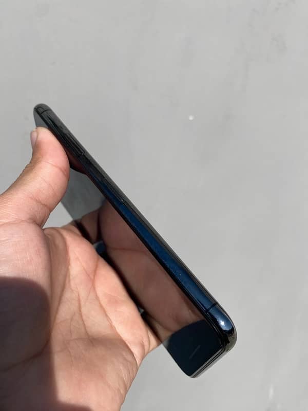 iphone 11 promax 64 GB 1