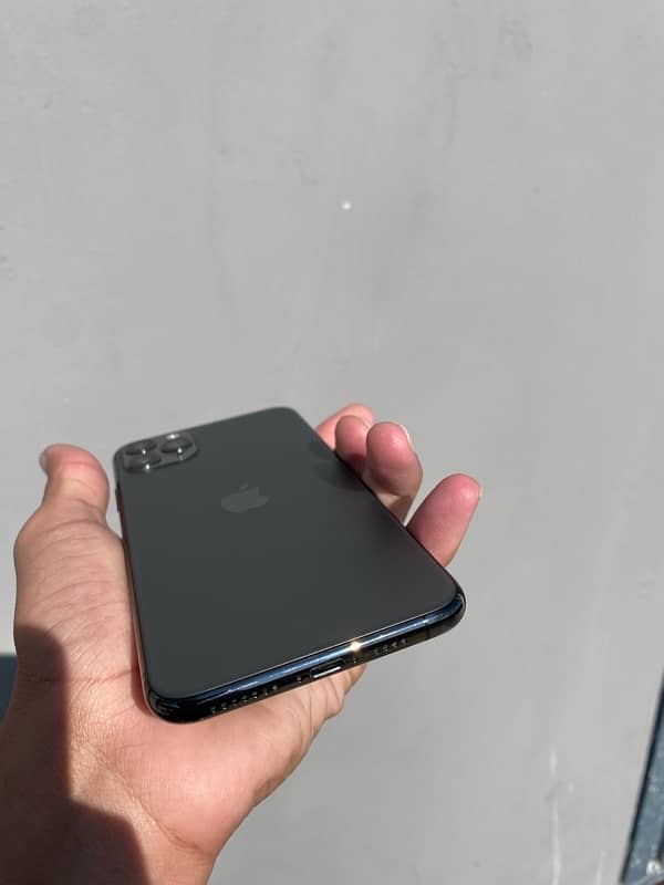 iphone 11 promax 64 GB 2