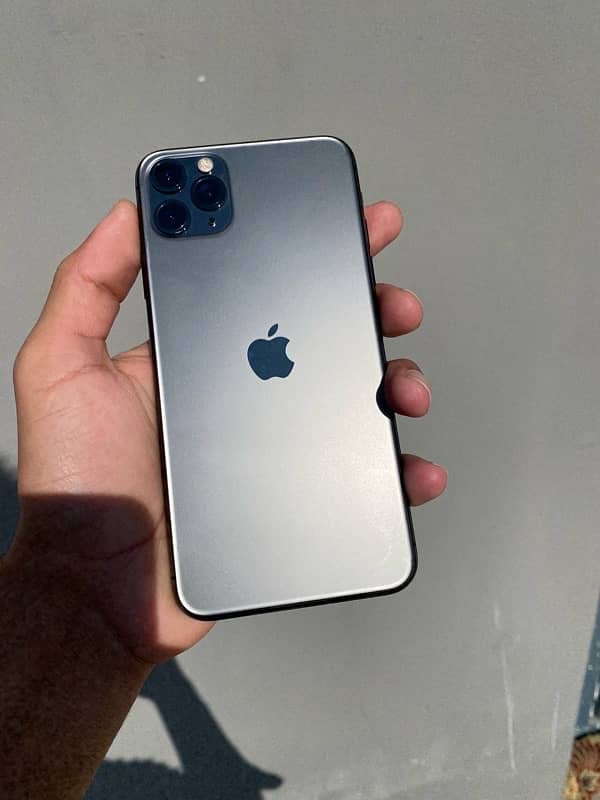 iphone 11 promax 64 GB 4