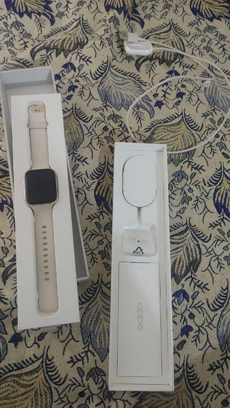 Oppo 46mm gold watch 1