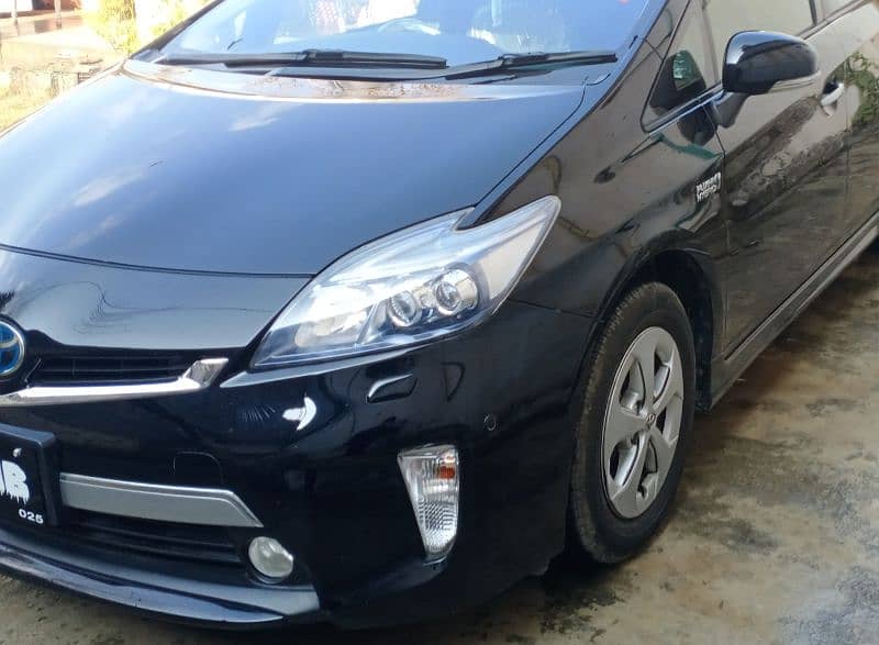 Toyota Prius 2013 1