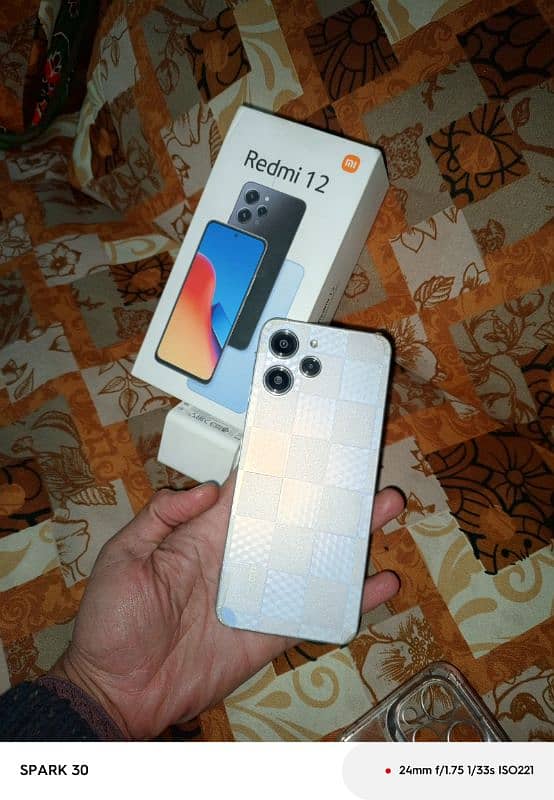 Redmi 12 silver wahite 8/128 Gb hy full box 0