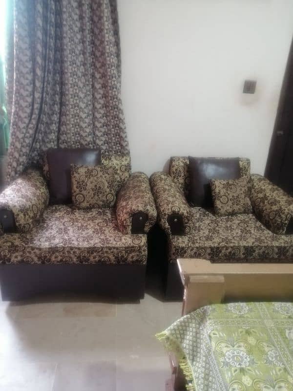 5 Seater Sofa Set 0