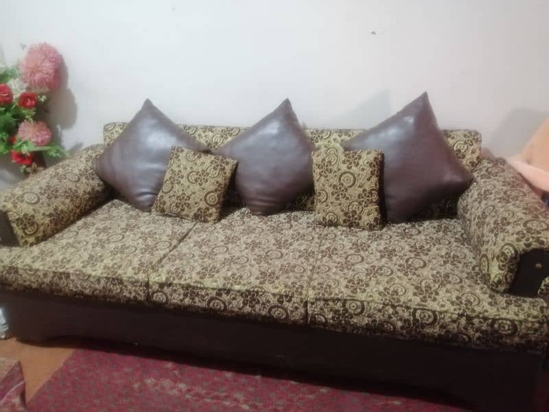 5 Seater Sofa Set 4