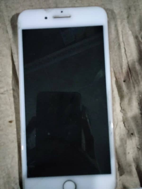 I phone 8 plus 10/8.5 condition Hy bettry health 78 /64gb rom 1