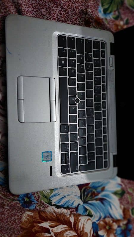 hp laptop  elite book core i5 6 gen 1