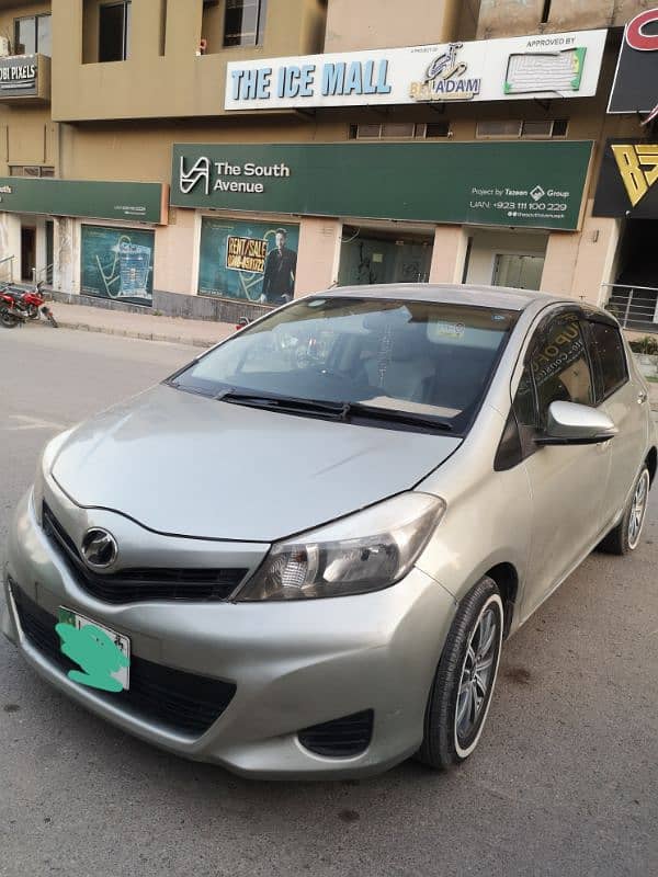 Toyota Vitz 2013 1