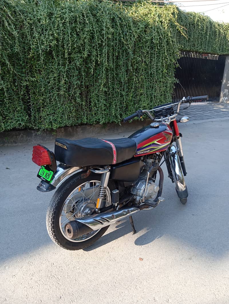 honda 125 2016 model Frist handed and golden numb 3 dijet 2