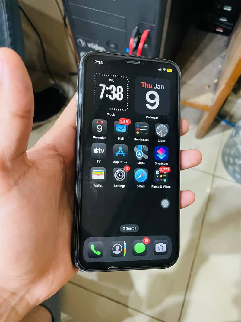 Apple iPhone 11 64GB Approved 0