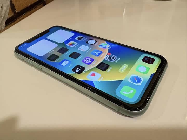 Apple iPhone 11 5