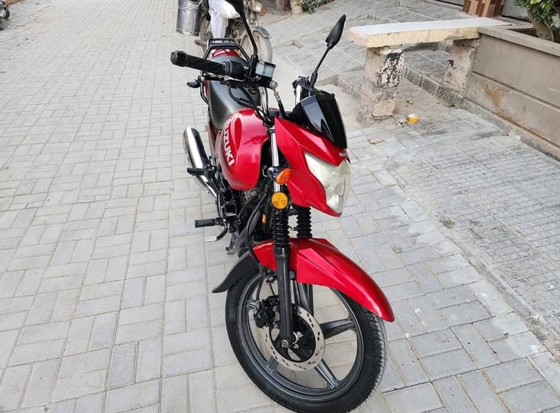 Suzuki GR 150 2022 ,Mint Condition 3